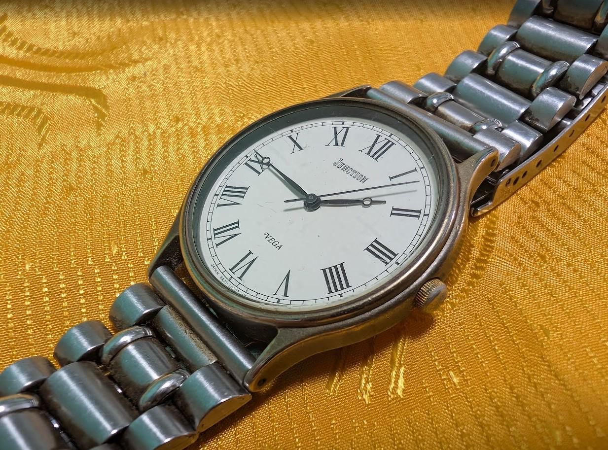 Vintage Pre-Owned Junction Vega 408446 Japan Watch 32mm Rare Original Bracelet New Battery Running Video Classic Roman Dial