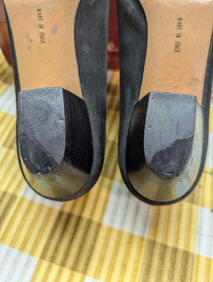 Pre-Owned Salvatore Ferragamo Vara low-heeled bow-detail pumps