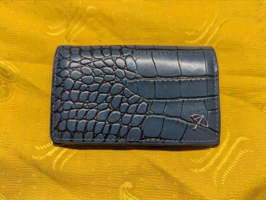 Pre-Owned Arnold Palmer Crocodile Embossed Leather Folding Card Case