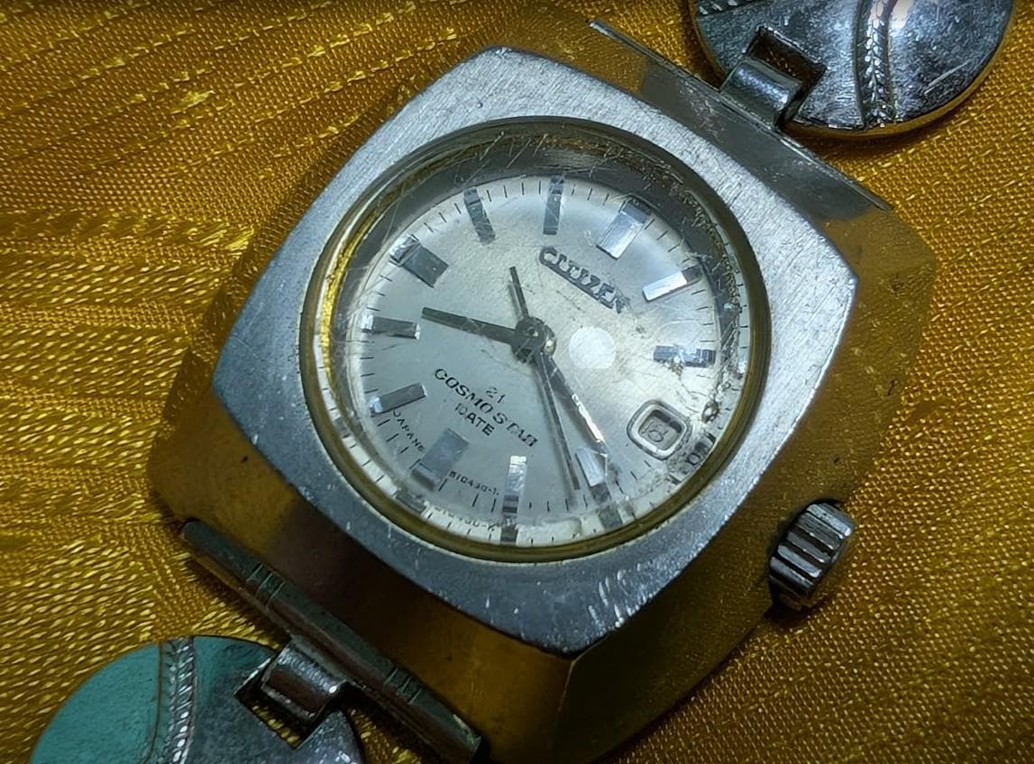 RARE VINTAGE Pre-Owned 1970s Citizen Cosmostar Vintage Women Watch 4 610199 Silver Tone Mechanical Japan Retro Dress Wristwatch Collectible.Case 28mm
