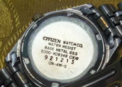 Vintage Pre-Owned Citizen Quartz 6000-K09346 Watch 25mm Day Date Original Bracelet New Battery Working Video Japan Silver Dial
