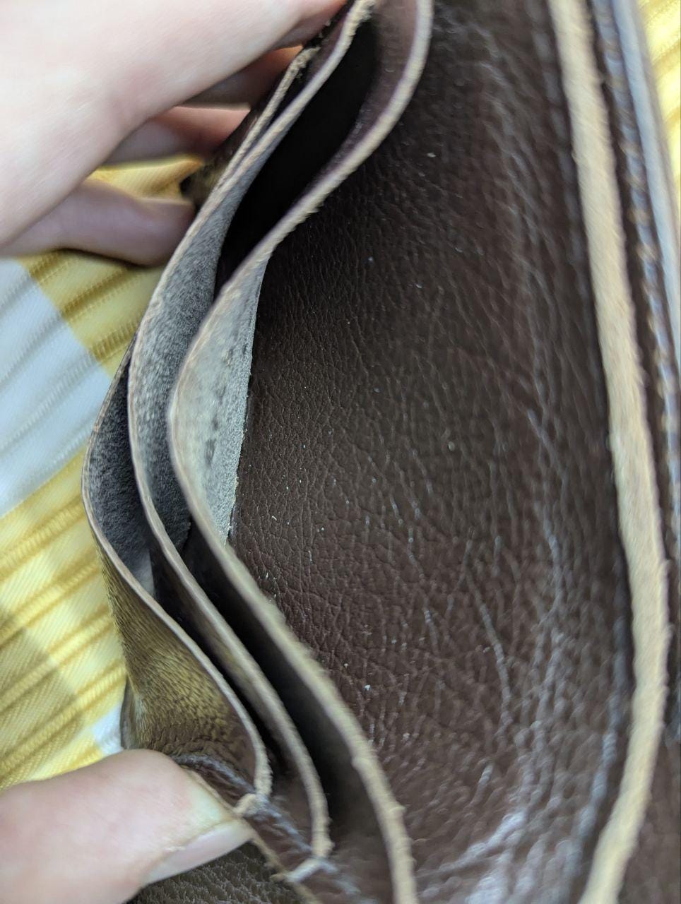 Pre-Owned IL BISONTE Italian Leather Wallet Brown