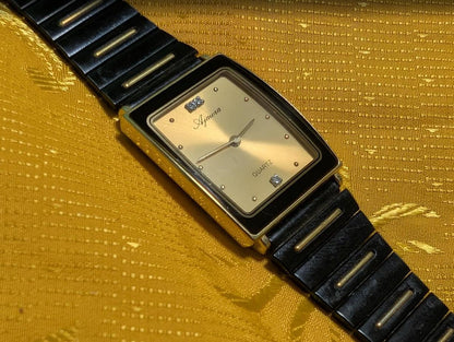 Ajawra Quartz Vintage Pre-Owned Watch A-101M Rectangular Gold Dial Classic Design .case 25mm.New battery