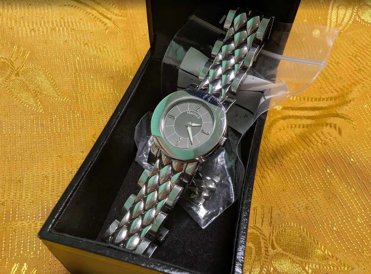 Pre-Owned Rare Marina B 3426 Swiss Made Women's Watch 27mm 6 Jewels Quartz Original Box Extra Bracelet Links New Battery Working