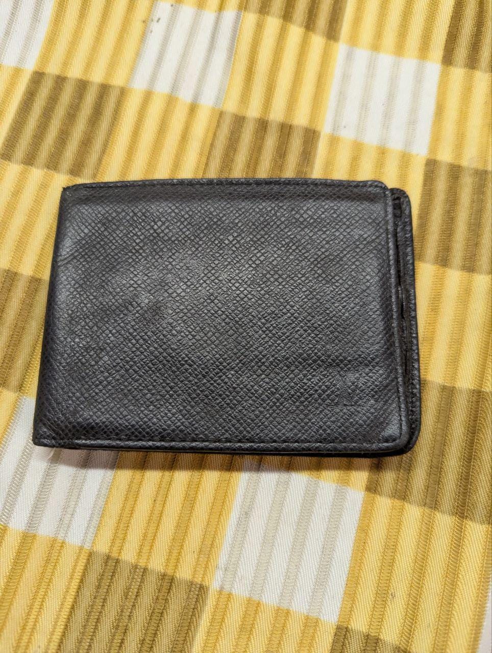 Louis Vuitton Leather Bifold Wallet Black Compact Mens Wallet Designer Wallet Pre Owned Authentic Made in France