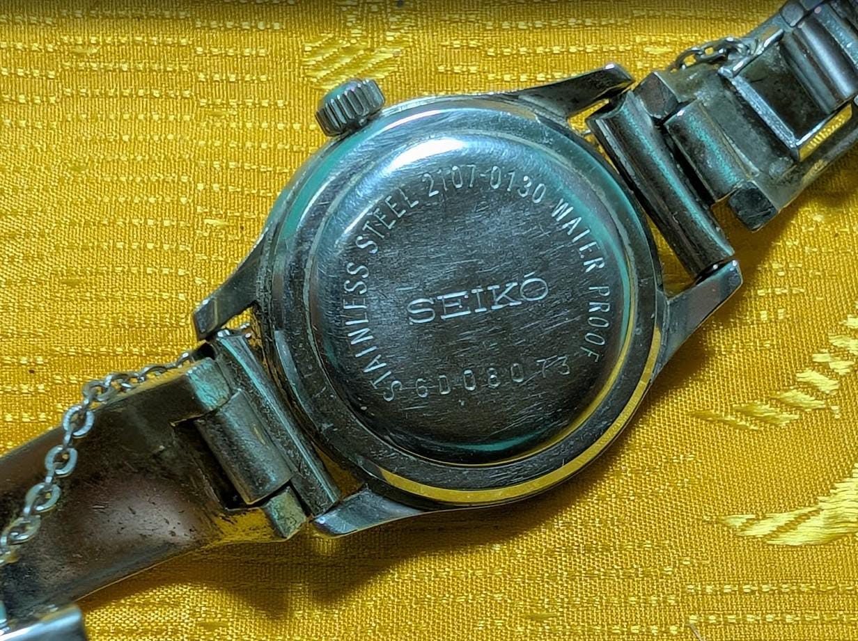 Rare Vintage Pre-Owned Seiko Chariot 2107 0130 Mechanical Watch Ladies 26mm Japan Elegant Bracelet Classic Dress Watch Working