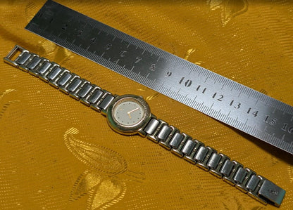 Rare Vintage Pre-Owned Yves Saint Laurent YSL Citizen 2200-229789 Ladies Watch 24mm Japan Working Quartz