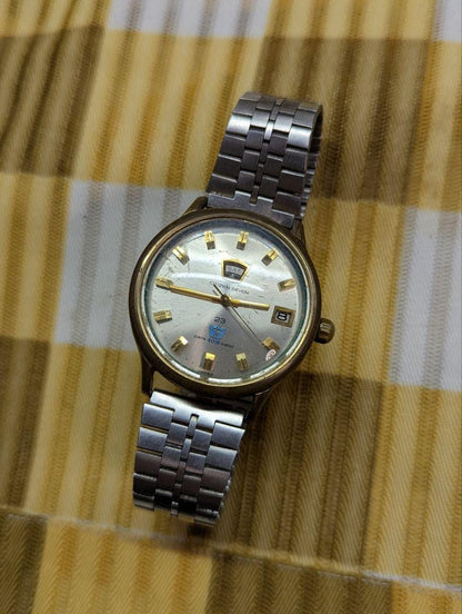 Vintage Pre-Owned Rare Citizen Seven 23 Jewels Para 40M Water Watch SE0G-51302-0 Day Date Japan Working