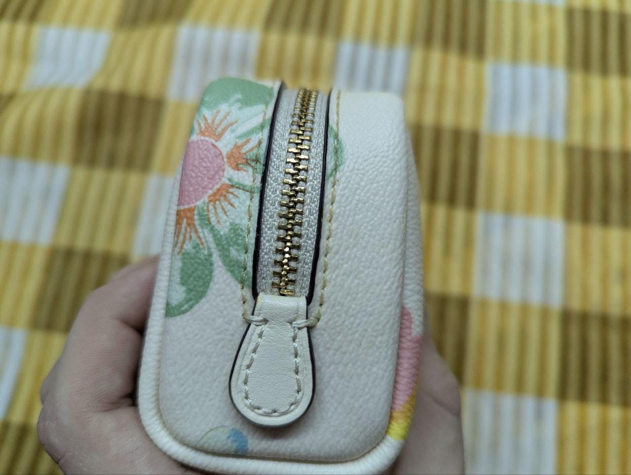 Pre-Owned Coach Mini Boxy Cosmetic Case Dreamy Land Floral Print Leather Makeup Bag Small Zip Pouch Authentic Coach