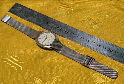 Vintage Pre-Owned Technos Star Quartz Swiss Made Watch 33mm Original Mesh Bracelet New Battery Working Classic Dress Watch Rare