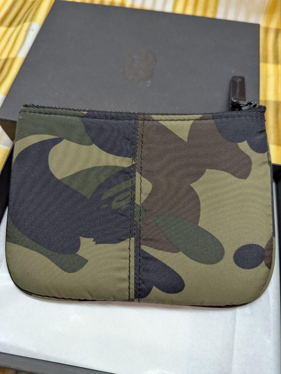 Pre-Owned Authentic a bath inc ape BAPE CAMO Padded Wallet