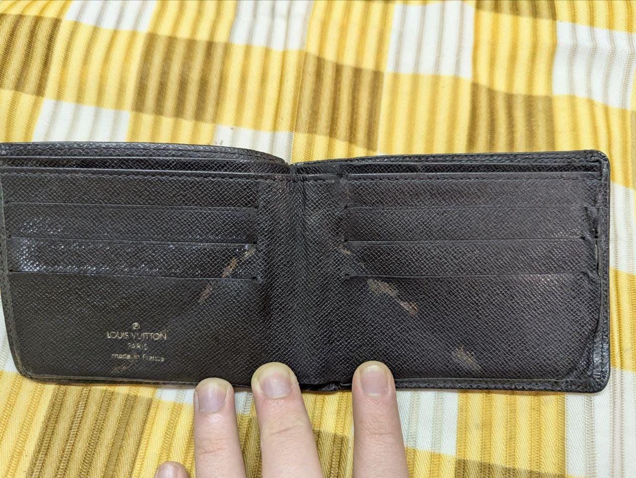 Louis Vuitton Leather Bifold Wallet Black Compact Mens Wallet Designer Wallet Pre Owned Authentic Made in France