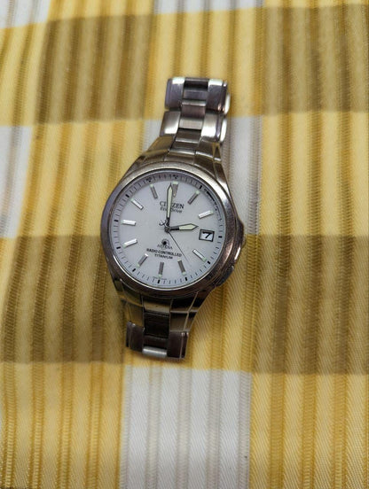 Vintage Pre-Owned Rare Citizen Attesa H410-T003788 Eco-Drive Titanium Radio Controlled Watch Silver Dial JDM Japan