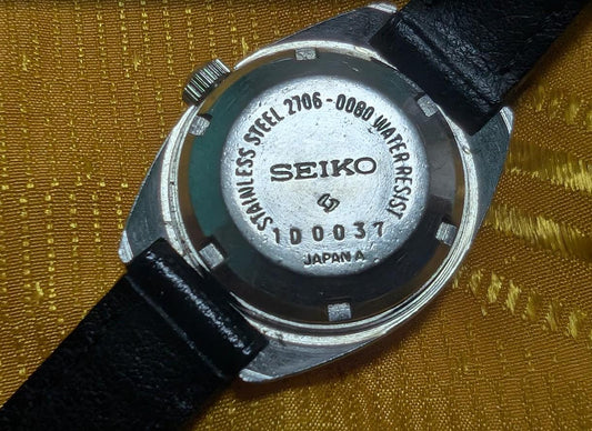 Vintage Pre-Owned Seiko Automatic 2706-0080 Ladies Watch 21 Jewels Japan 25mm Running Day Date Silver Dial Leather Strap