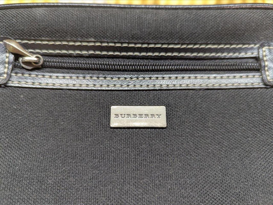 Burberry Vintage Pre-Owned Authentic Toiletry/Makeup Unisex Bag