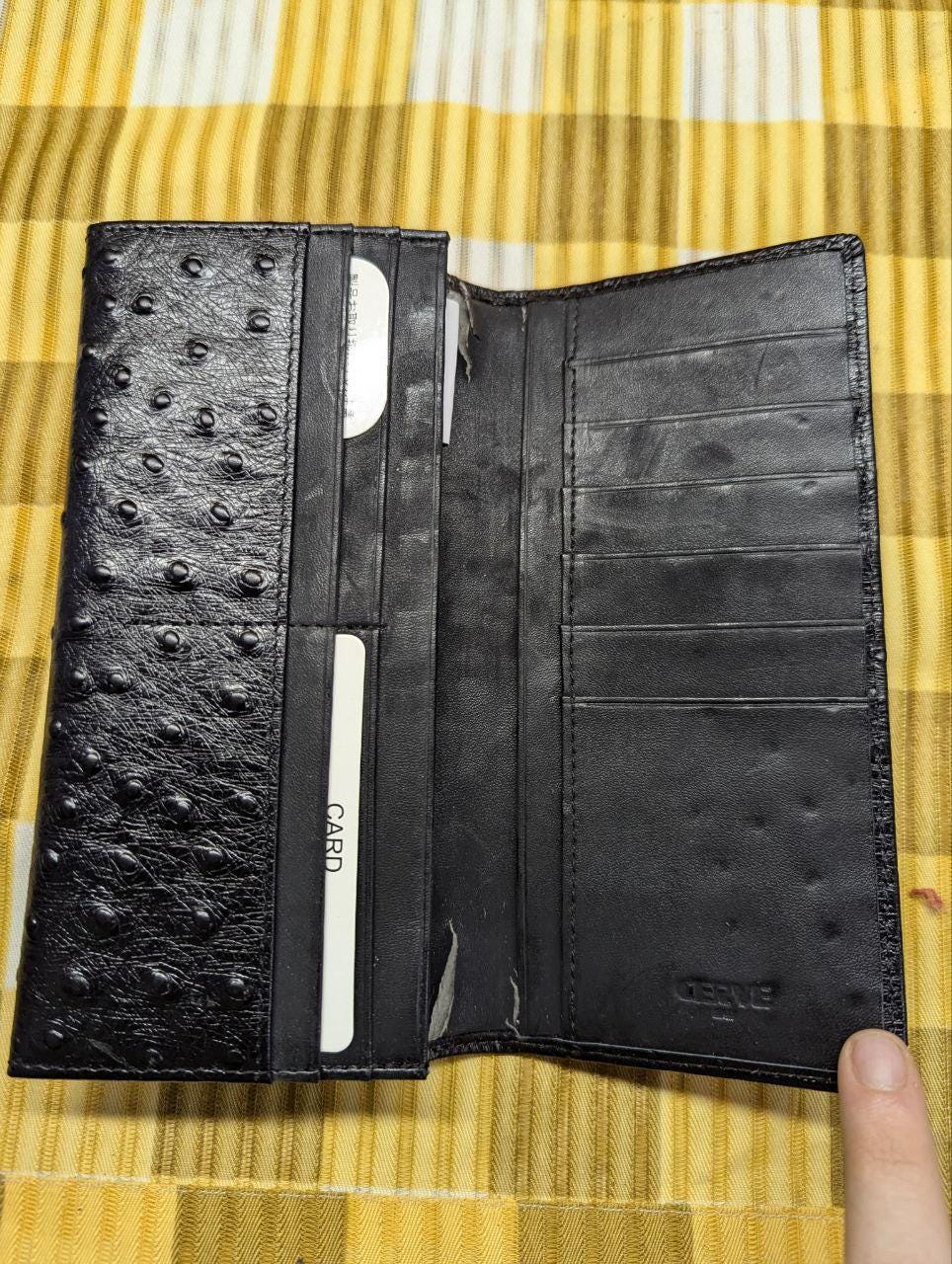 Vintage Pre-Owned Cerve Italy Long Leather Wallet Black Ostrich Embossed Bifold Card Holder Zip Coin Pocket Genuine Leather Wallet