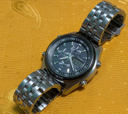 Vintage Pre-Owned Casio Wave Ceptor WVQ-500 Tough Solar Radio Controlled Watch Japan