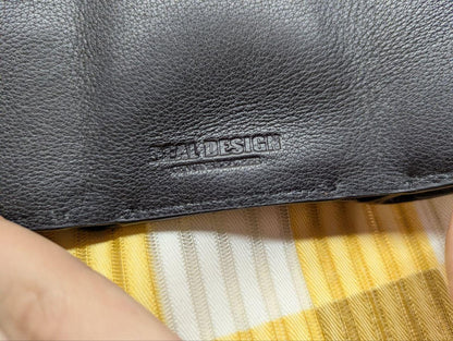 Pre-Owned Deal Design Wallet With Coin Case Leather Mens