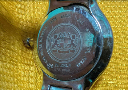 Rare Vintage Pre-Owned Elgin FK-1288 Ladies Watch Mother of Pearl Dial Small Seconds 21mm Working Quartz