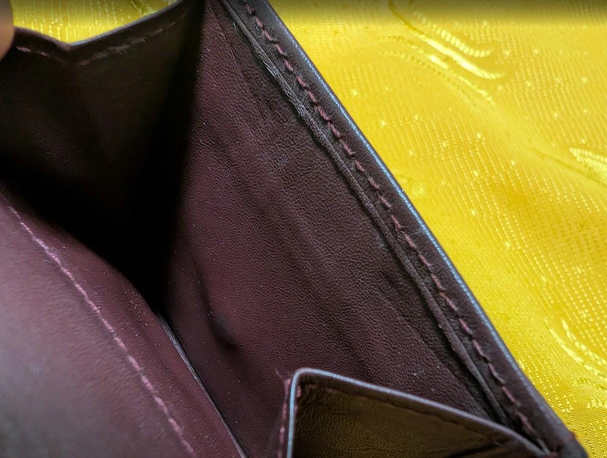 Vintage Pre-Owned Cartier Paris Burgundy Leather Bifold Wallet Luxury French Designer Coin Pocket Authentic Rare Piece