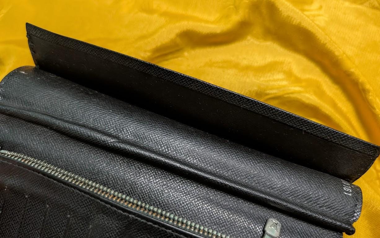 Louis Vuitton Vintage Pre-Owned Long Wallet Black Leather Paris France Rare Classic Luxury Organizer