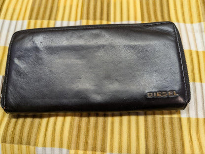 Vintage Pre-Owned DIESEL Long Wallet Black Solid