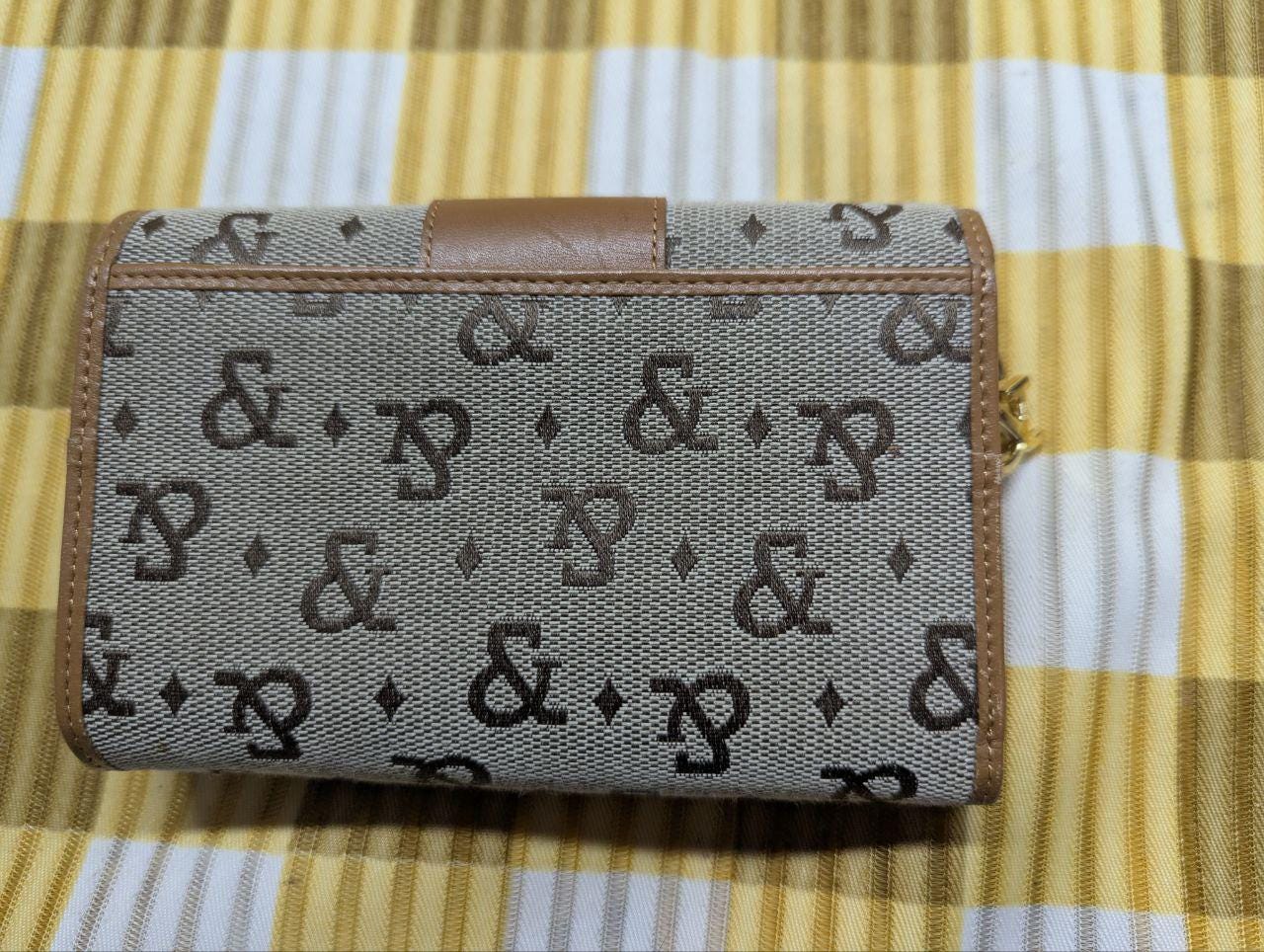 Vintage Pinky Dianne Logo Wallet Beige Brown Canvas Leather Long Wallet Designer Womens Wallet Pre Owned Authentic Japan Brand