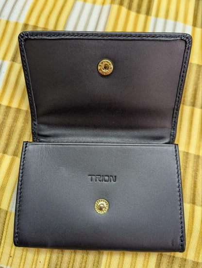 Pre-Owned TRION bifold Wallet Black with Bag & Box