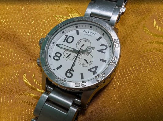 Pre-Owned Rare Nixon The 51-30 Chrono K14 300M Oversized Diver Watch 50mm White Dial Stainless Steel Japan Movement Working