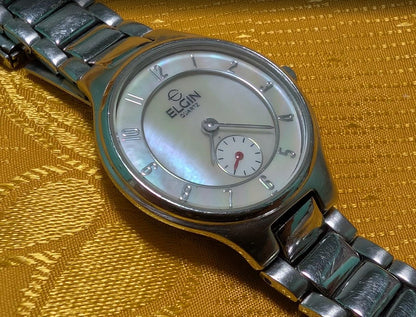 Rare Vintage Pre-Owned Elgin FK-1288 Ladies Watch Mother of Pearl Dial Small Seconds 21mm Working Quartz