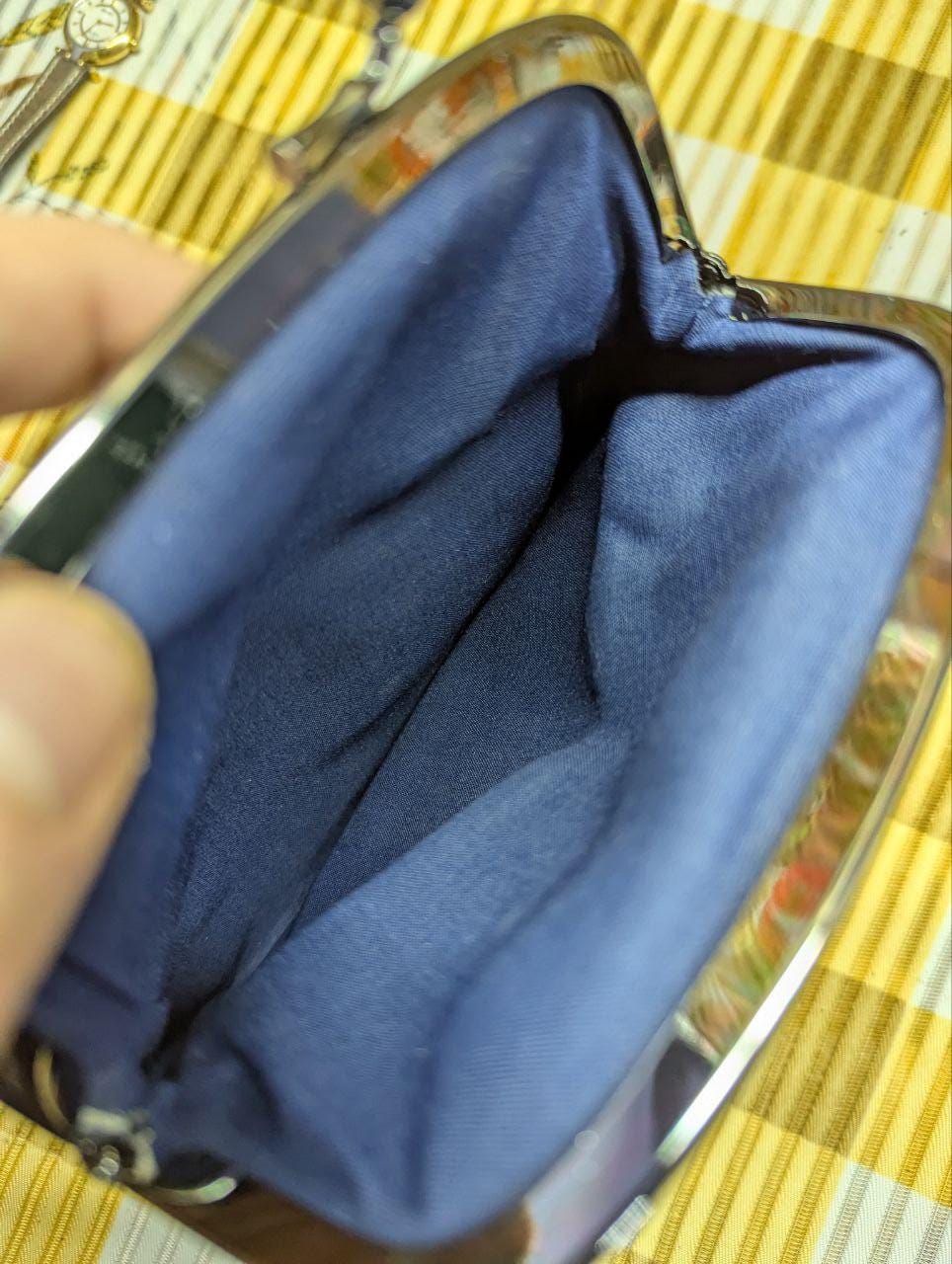 Vintage Pre-Owned Gamaguchi Kiss Lock Coin Purse Blue Floral Fabric Wallet Japanese Style Metal Frame Small Clutch Pouch Accessory