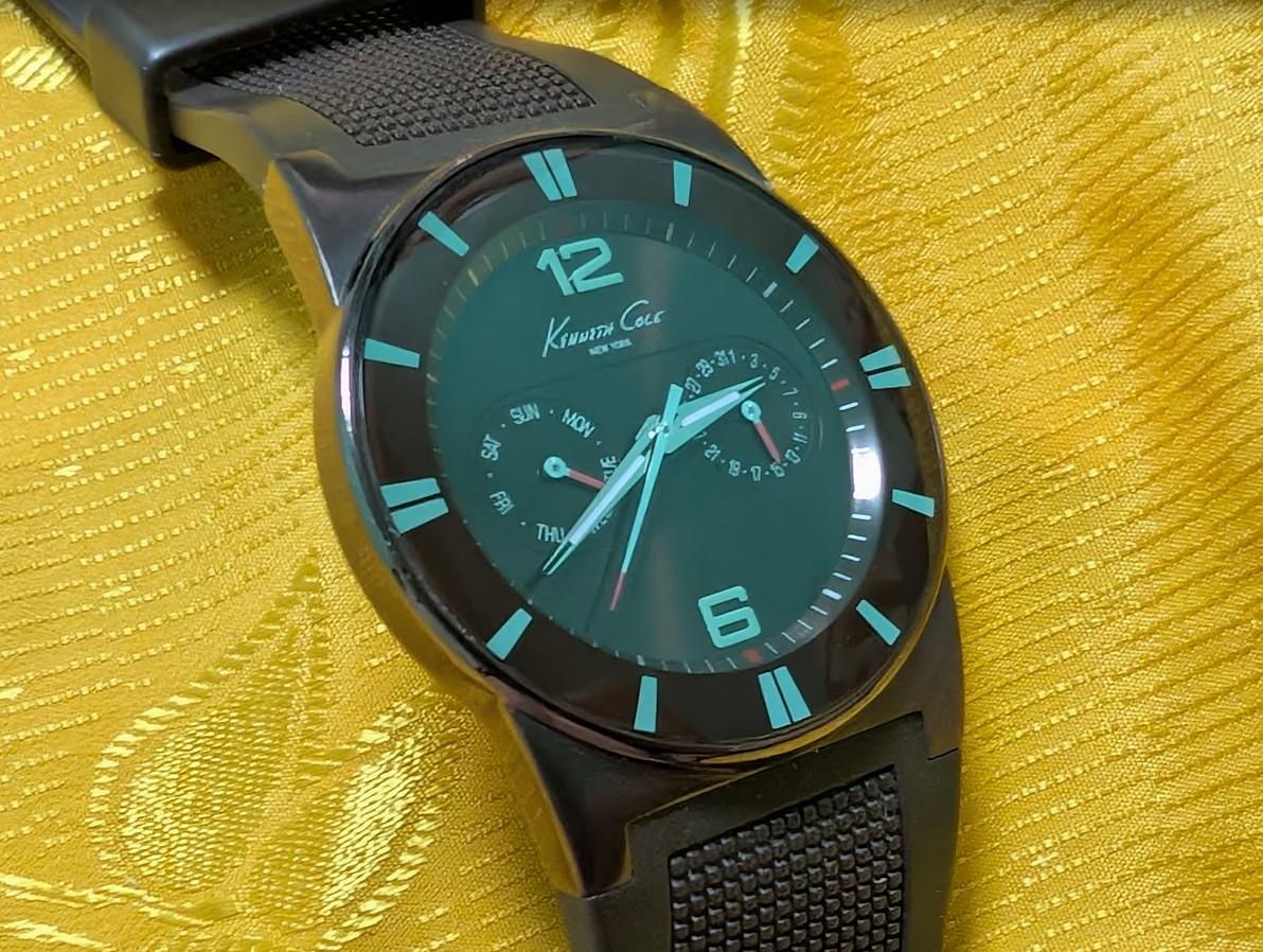 Pre-Owned Kenneth Cole New York Oversized Black Watch 40mm Multifunction Dial Large Wrist Excellent Condition