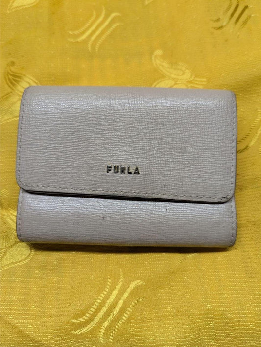 Pre-Owned Italian FURLA tri-fold wallet made of genuine leather