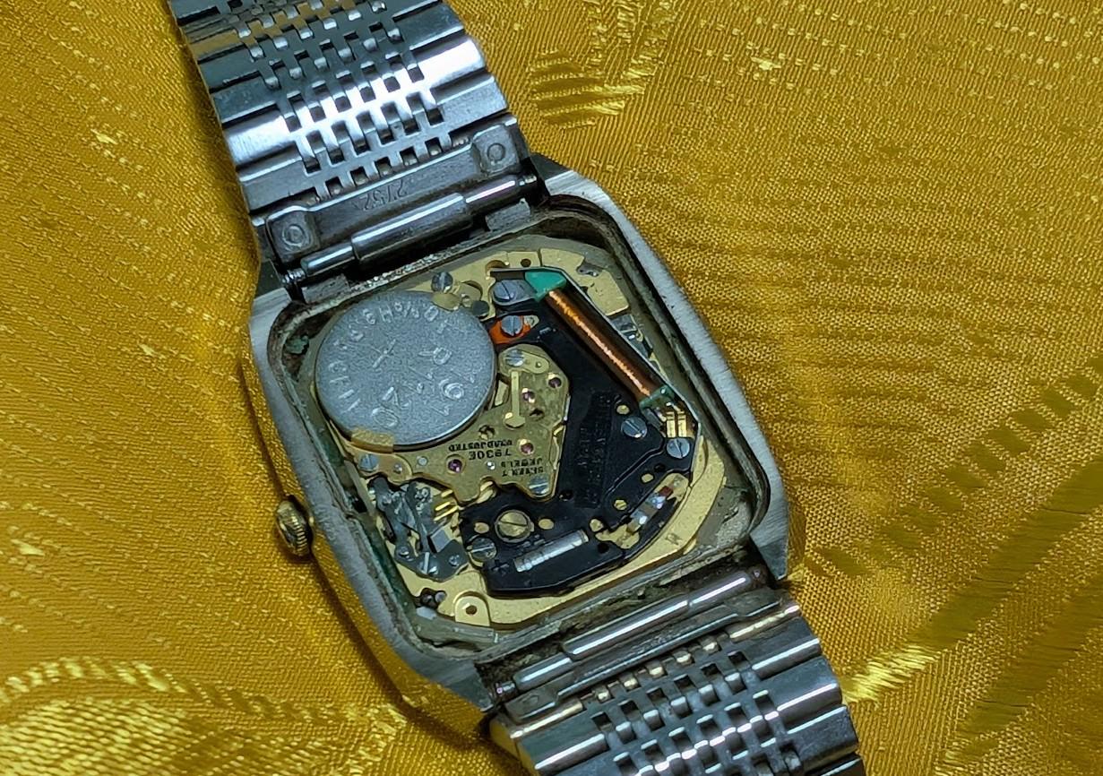 Rare Citizen Exceed Quartz Tank Watch 29mm Vintage Pre-Owned Japan Stainless Steel Bracelet Black Dial Roman Numerals Dress Watch .New Battery