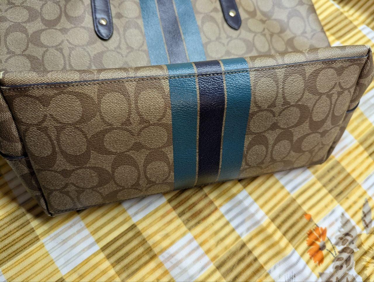 Pre-Owned Coach Varsity City Tote F38405 Signature Canvas Bag Brown Blue Stripe Large Shoulder Bag Authentic