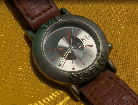 Vintage Pre-Owned The Beatles Forever Apple 1993 Watch 32mm Original Leather Strap Working Rare Collectible