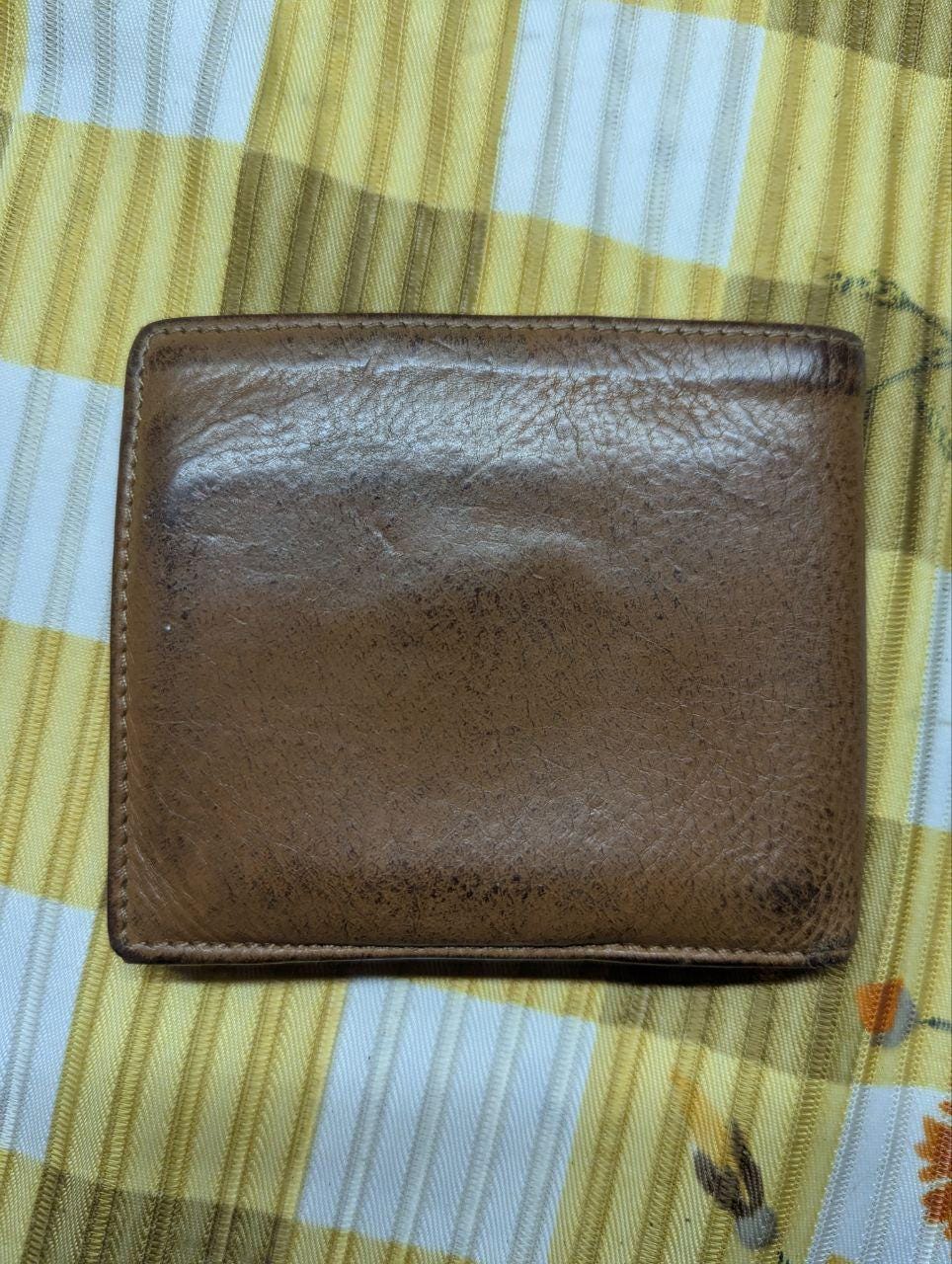 Vintage Pre-Owned IL BISONTE Bi-fold Genuine Leather Wallet Brown Men's