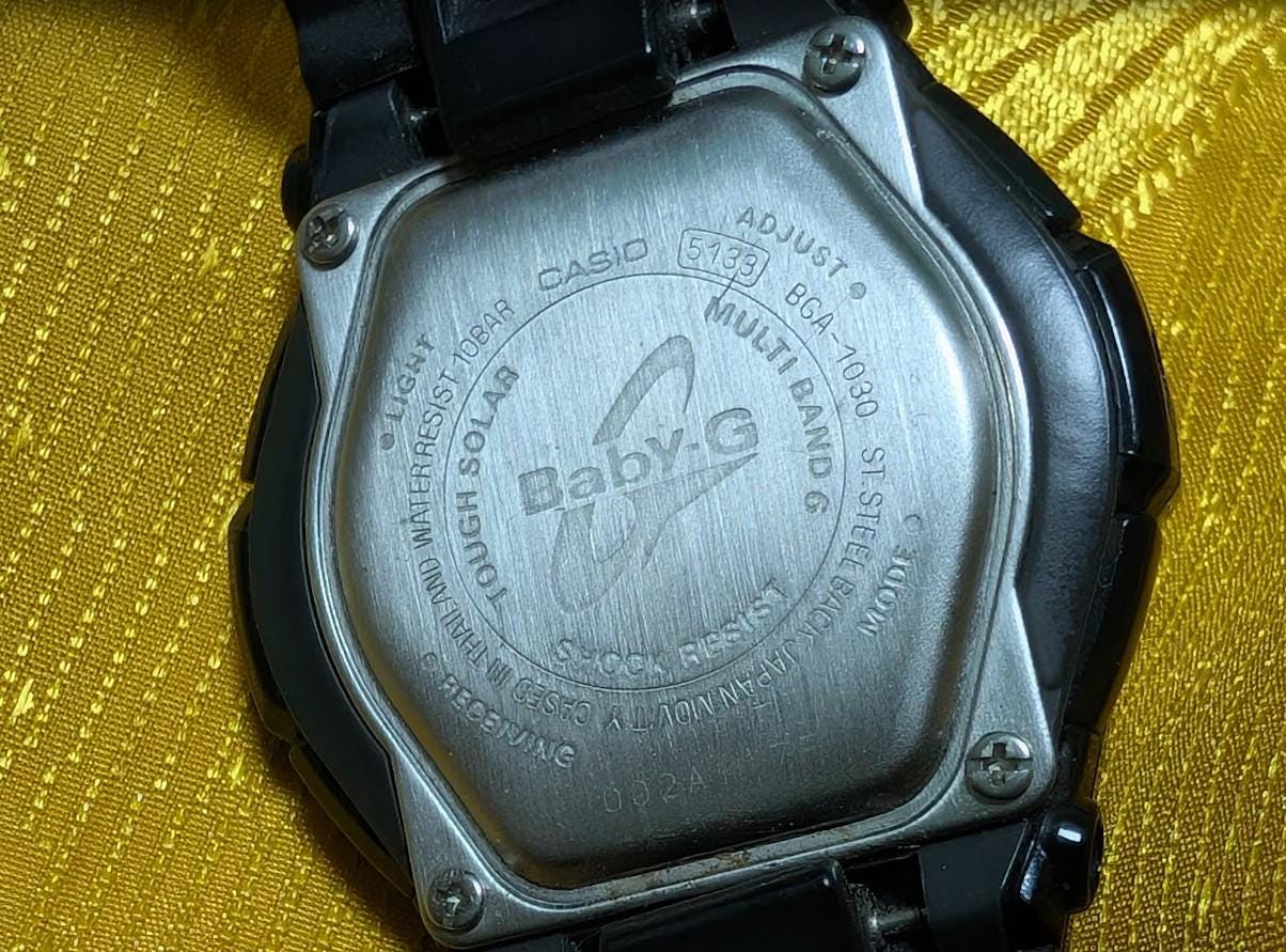 Vintage Pre-Owned Casio Baby G BGA1030 Tough Solar Multi Band 6 Analog Digital Watch Black Shock Resist Ladies . It is advisable to replace the strap
