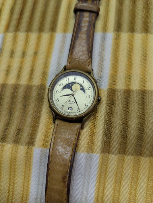 Vintage Pre-Owned Rare Seiko Alba V338-6020 Moon Phase Quartz Watch Cream Dial Brown Leather Strap Japan Date
