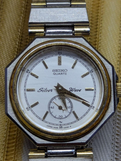 Vintage Pre-Owned Seiko Silver Wave 1428-0060 Quartz Watch Two Tone Bracelet Japan Dress Watch Mens Retro Wrist Watch Working