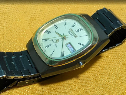 Rare Vintage Pre-Owned Citizen Crystron Quartz 4-730704 Japan Watch Black Case 35mm Day Date For Repair Parts Vintage Collector
