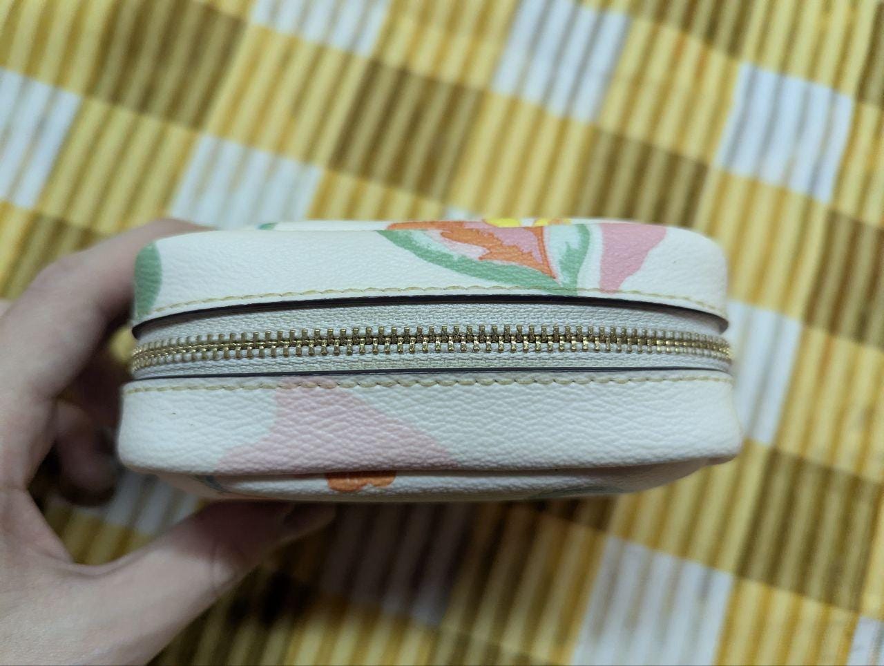 Pre-Owned Coach Mini Boxy Cosmetic Case Dreamy Land Floral Print Leather Makeup Bag Small Zip Pouch Authentic Coach