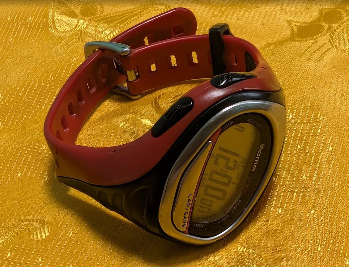 Vintage Pre-Owned SOMA LAP 300 WJ00-4000 Digital Sport Watch 50mm Red Black Running Watch Read Description