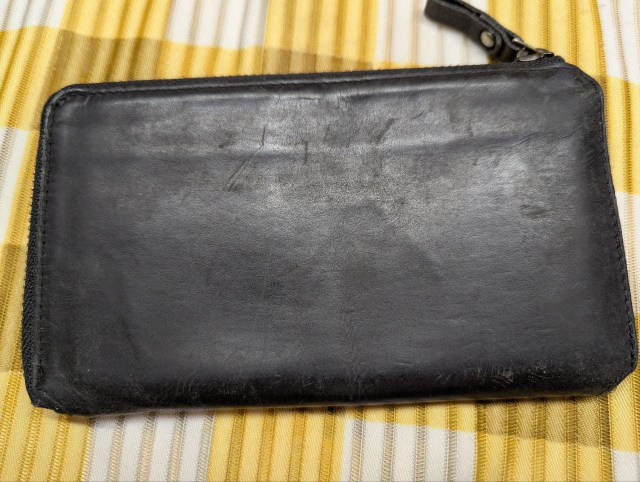 Vintage Pre-Owned Hallelujah Long Leather Wallet