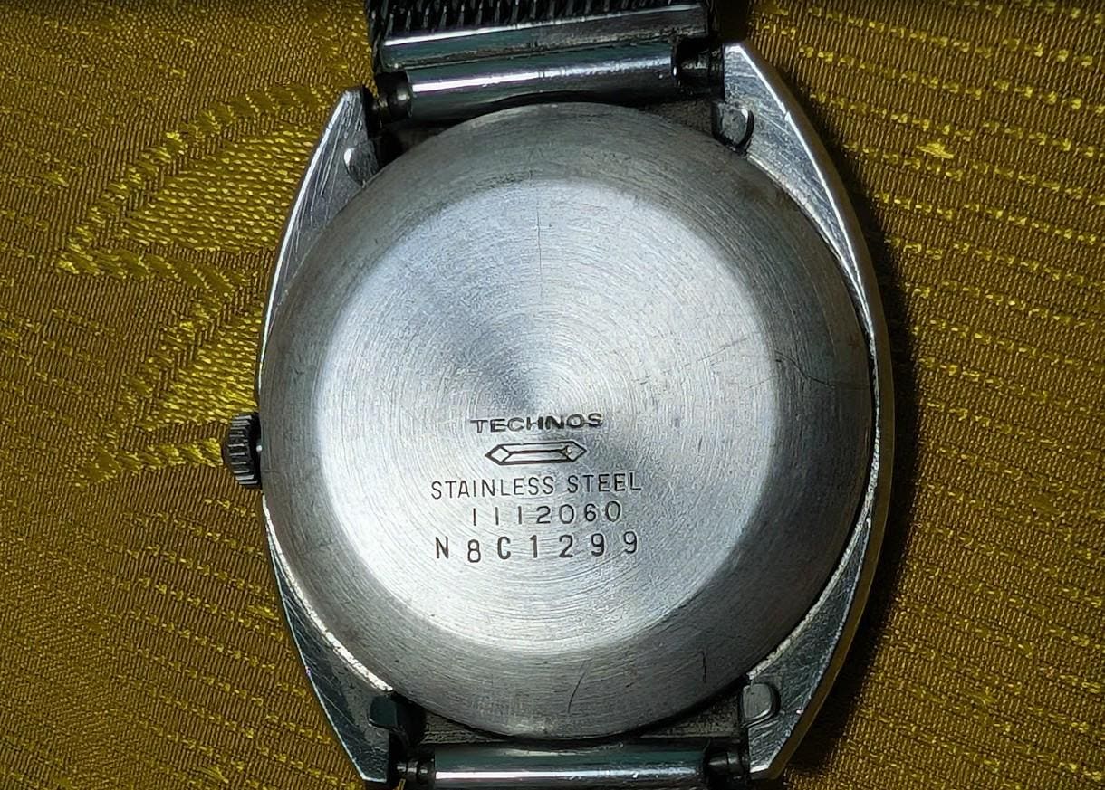 Vintage Pre-Owned Technos Star Quartz Swiss Made Watch 33mm Original Mesh Bracelet New Battery Working Classic Dress Watch Rare