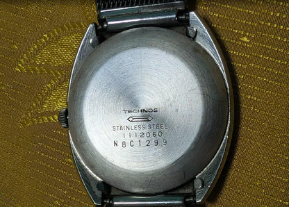 Vintage Pre-Owned Technos Star Quartz Swiss Made Watch 33mm Original Mesh Bracelet New Battery Working Classic Dress Watch Rare