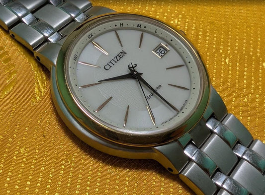 Citizen Eco Drive H415-S063329 Radio Controlled Titanium Watch 36mm White Dial Vintage Pre-Owned JDM Solar Men's Watch