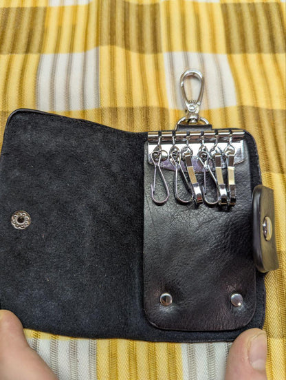 Pre-Owned Compact woven leather key holder with suede for 6 keys