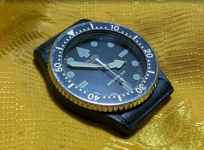 Vintage Pre-Owned ALBA Quartz Watch Y481-014A Sports 50 Diver Style Black Dial Rotating Bezel Japan Mens Watch from Seiko .case 37mm.NEW Battery