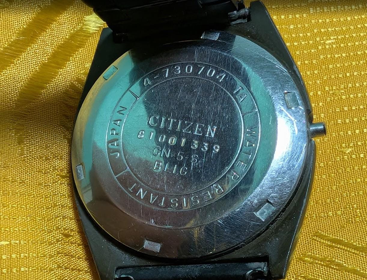 Rare Vintage Pre-Owned Citizen Crystron Quartz 4-730704 Japan Watch Black Case 35mm Day Date For Repair Parts Vintage Collector